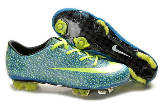 nike most expensive football shoes