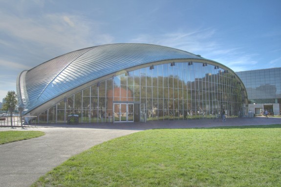 Massachusetts Institute of Technology (MIT)